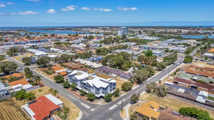 2/26 George Street, Mandurah WA 6210