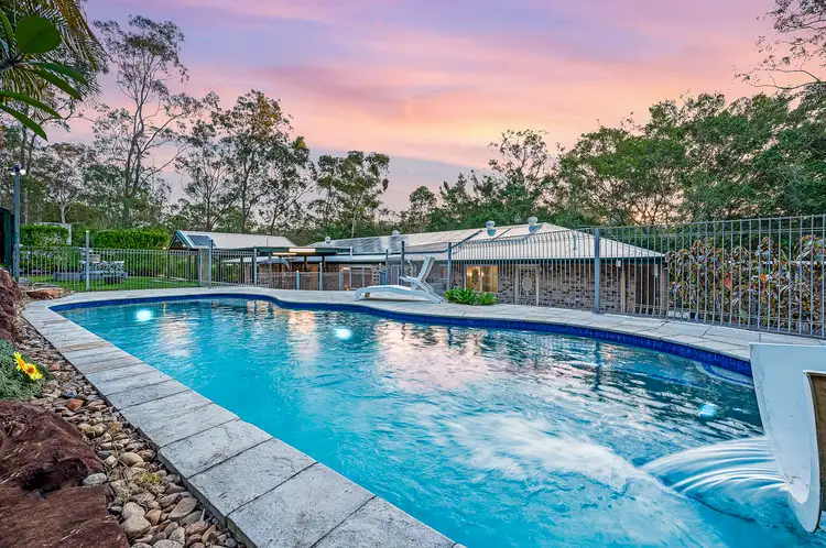 12 Dewberry Way, Gaven QLD 4211
