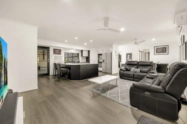 Third view of Homely house listing, 10 Orlando Court, Highland Park QLD 4211