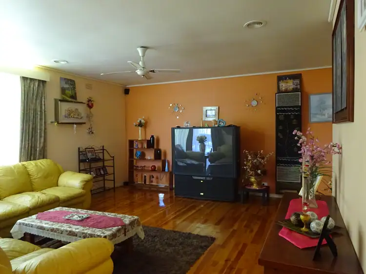 Fifth view of Homely house listing, 4 Griffiths Street, Werribee VIC 3030