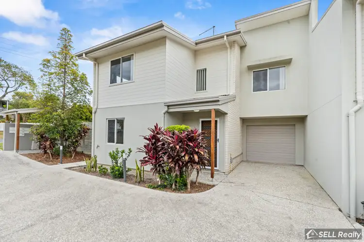 Main view of Homely townhouse listing, 1/13 Victor Street, Birkdale QLD 4159
