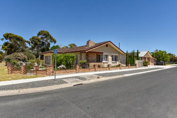 Second view of Homely house listing, 8 Memorial Avenue, Keith SA 5267