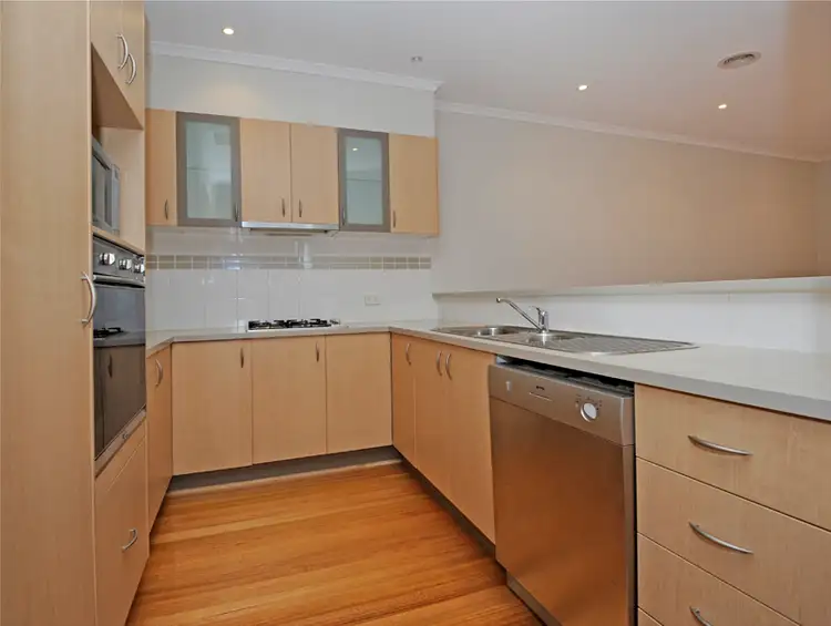 Fourth view of Homely townhouse listing, 30 Lemon Gum Parade, Bundoora VIC 3083