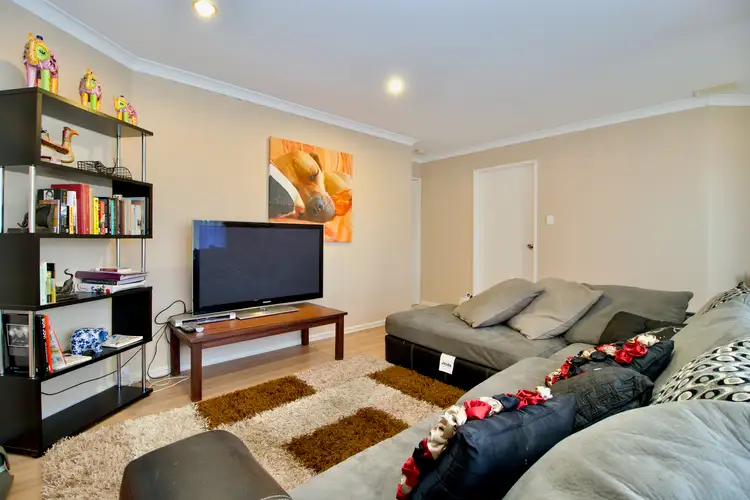 Fourth view of Homely house listing, 33 Cumberland Way, Waikiki WA 6169