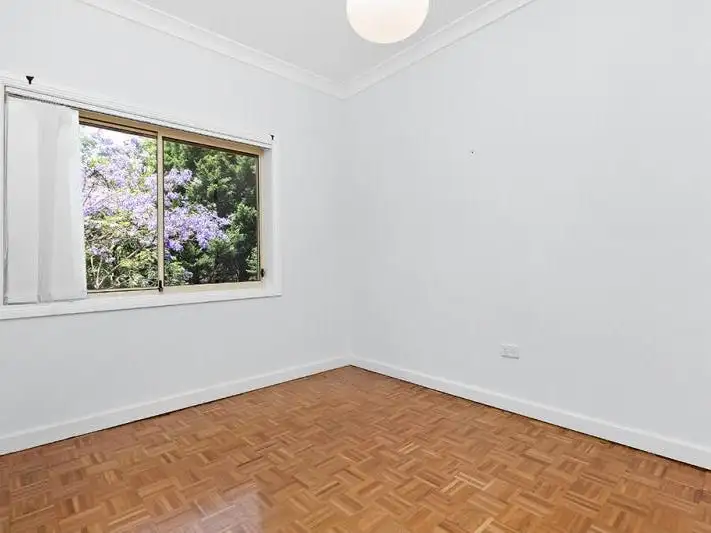 Fourth view of Homely apartment listing, 15/5A Frances Street, Randwick NSW 2031