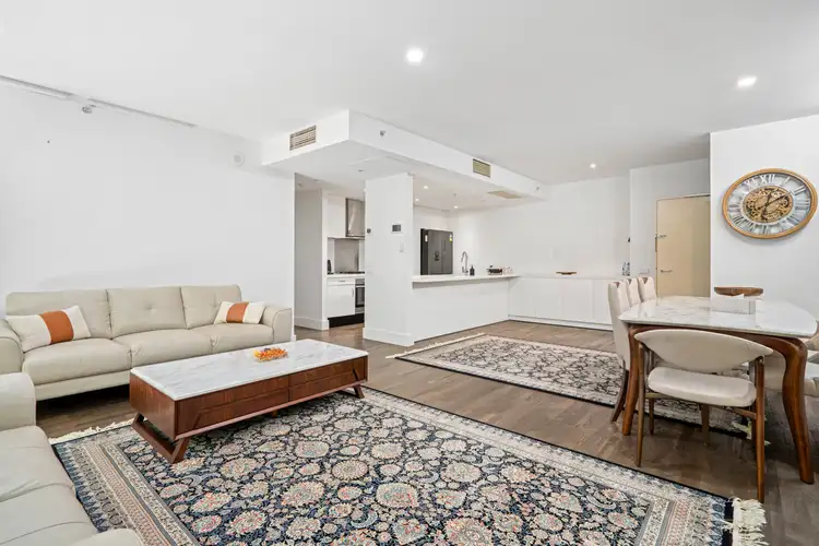 Third view of Homely apartment listing, 5/19 Queens Road, Melbourne VIC 3004
