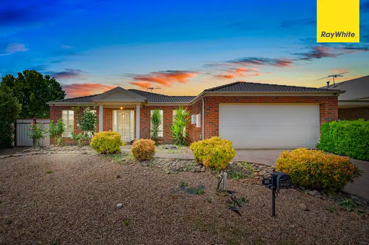 28 Harrington Drive, Melton West VIC 3337