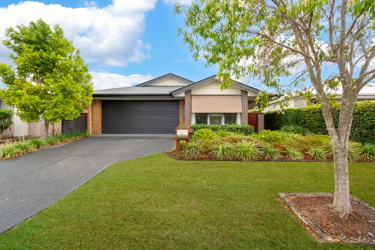 112 Brookside Circuit