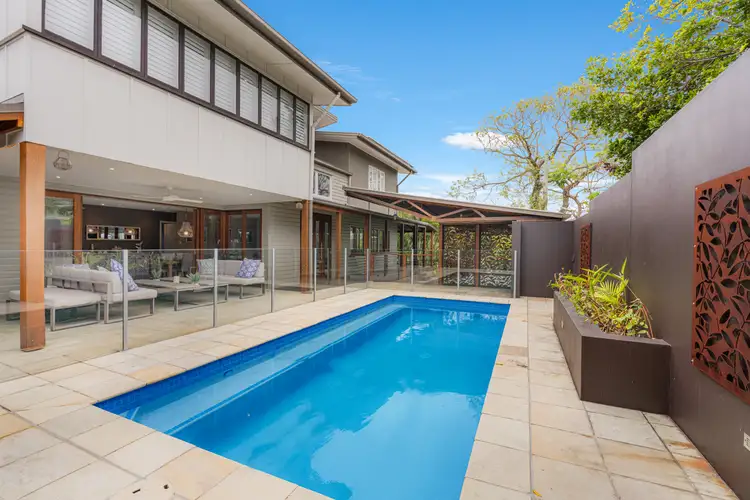 16 Alma Street, Southport QLD 4215