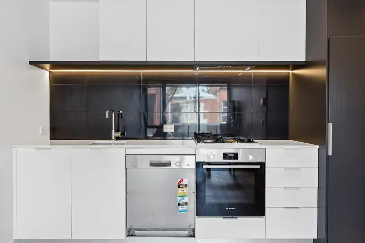 Fourth view of Homely apartment listing, 204/4-6 Queens Avenue, Hawthorn VIC 3122