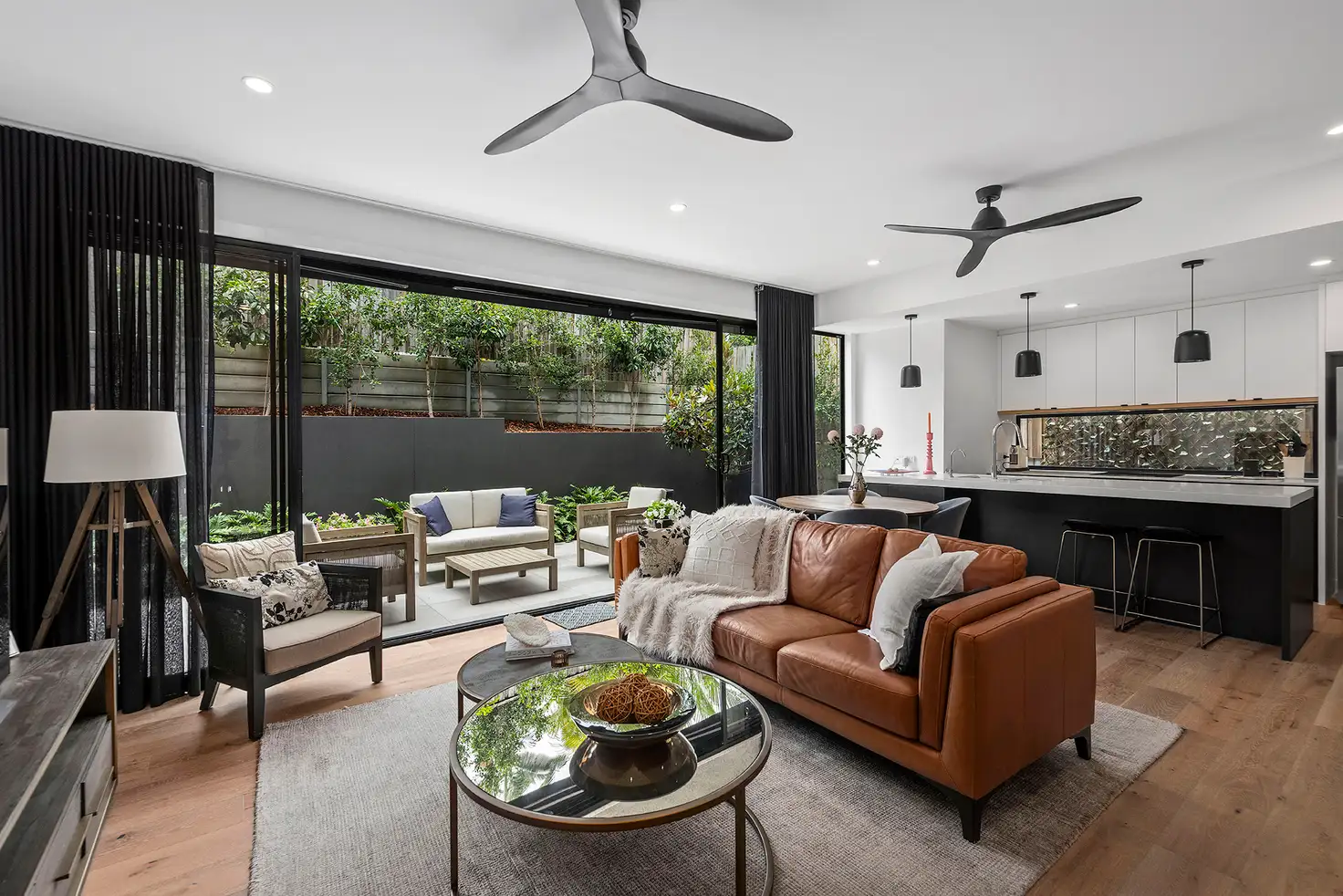 Main view of Homely townhouse listing, 4/24 Apollo Road, Bulimba QLD 4171