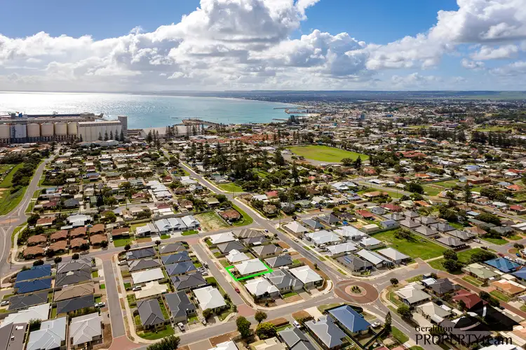 Second view of Homely house listing, 7 Staddon Lane, Beachlands WA 6530