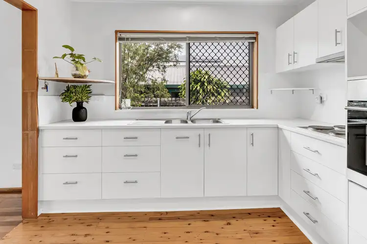 Second view of Homely house listing, 11 Bluegum Avenue, Hollywell QLD 4216