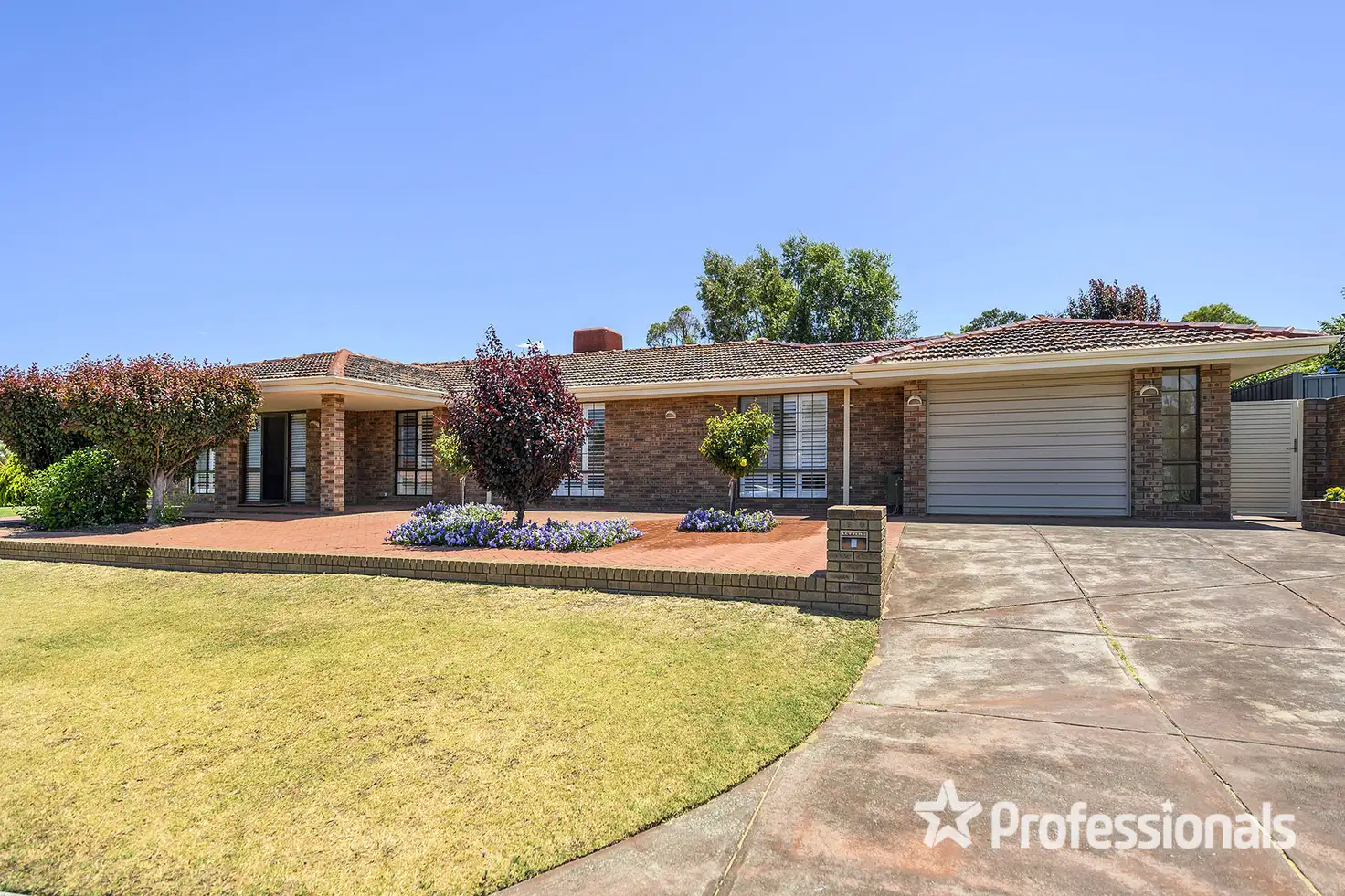 Main view of Homely house listing, 2 Chauncey Court, Kingsley WA 6026