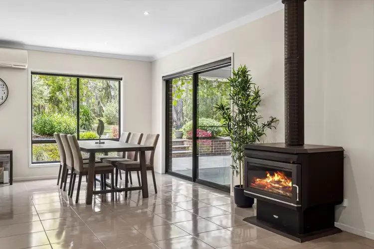 Sixth view of Homely house listing, 2 Leared Drive, Kyneton VIC 3444