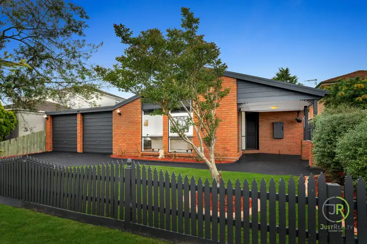 8 Quail Court, Narre Warren South VIC 3805