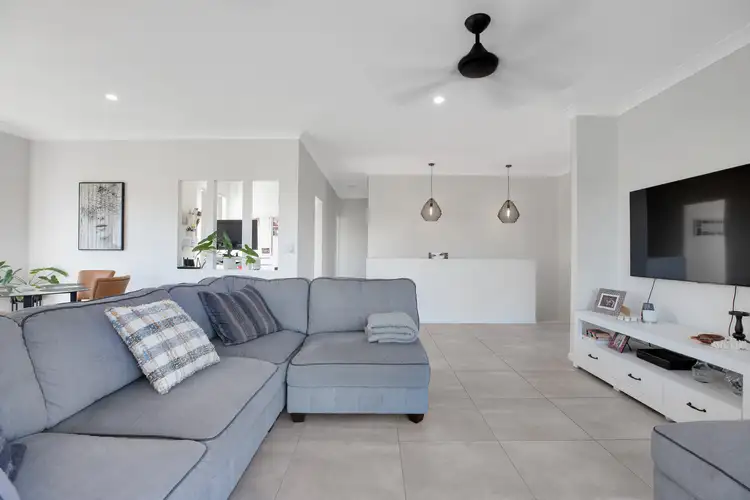 Fifth view of Homely townhouse listing, 1/20 Vaucluse Crescent, East Mackay QLD 4740