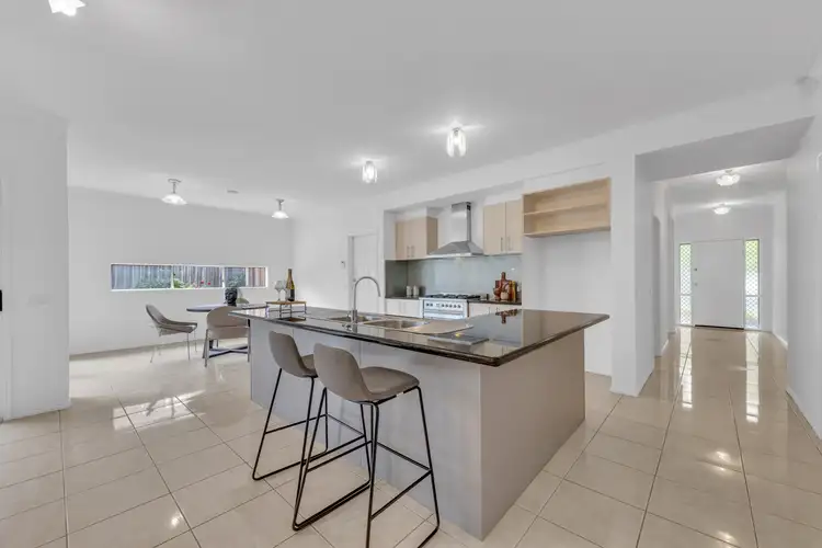 Sixth view of Homely house listing, 6 Strathallan Grove, Craigieburn VIC 3064