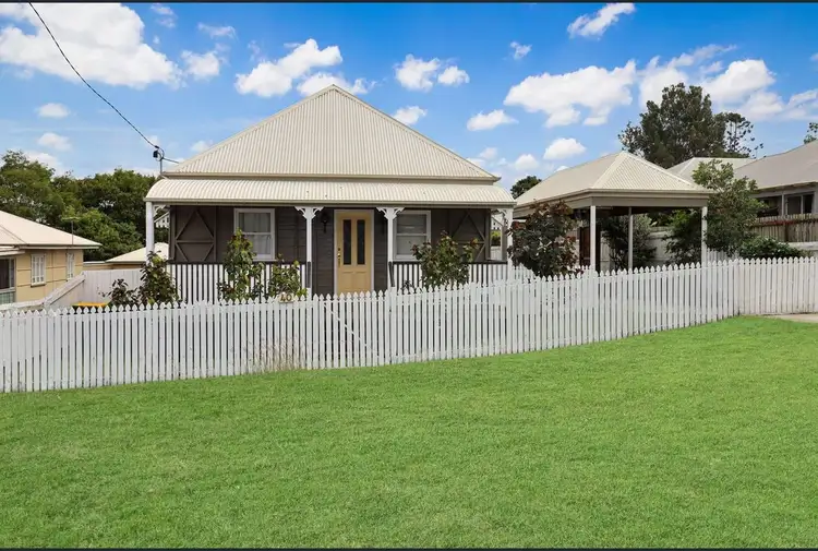 40 Smith Street, North Ipswich QLD 4305