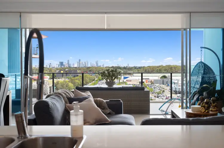 25-31 East Quay Drive
