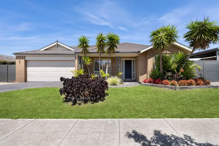 14 Burge Drive, Sunbury VIC 3429