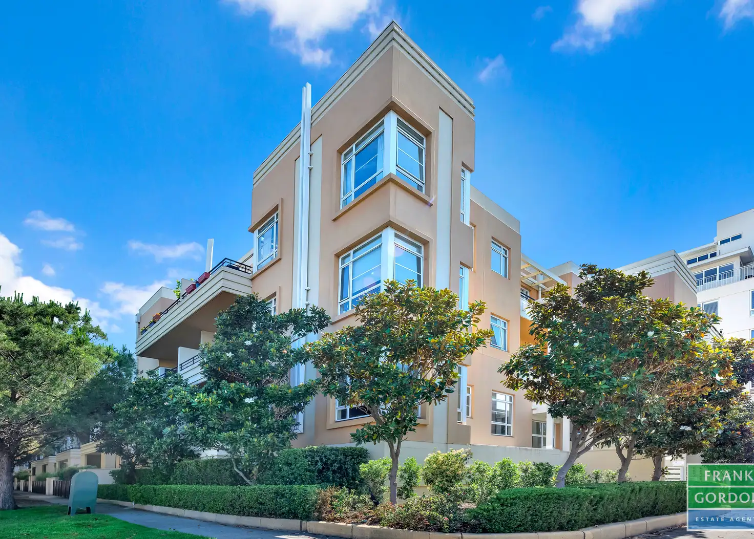 Main view of Homely apartment listing, 5/1 Seisman Place, Port Melbourne VIC 3207