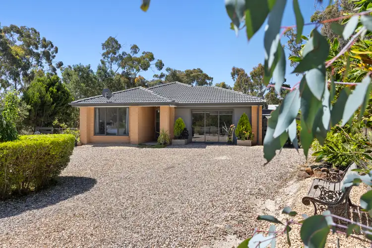 10 Leared Drive, Kyneton VIC 3444