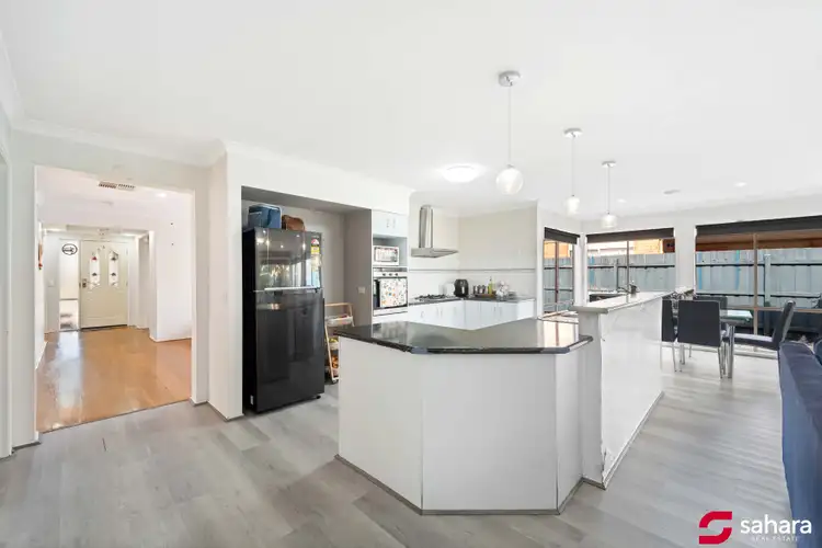 Fifth view of Homely house listing, 31 Lynbridge Crescent, Tarneit VIC 3029