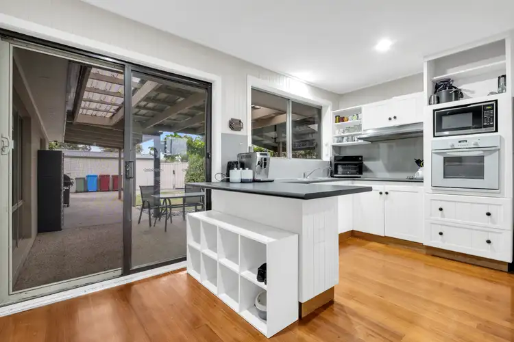 Sixth view of Homely house listing, 32 Cranbourne Drive, Cranbourne VIC 3977