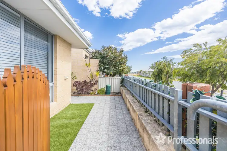 Second view of Homely house listing, 7 Barrelman Circuit, Alkimos WA 6038