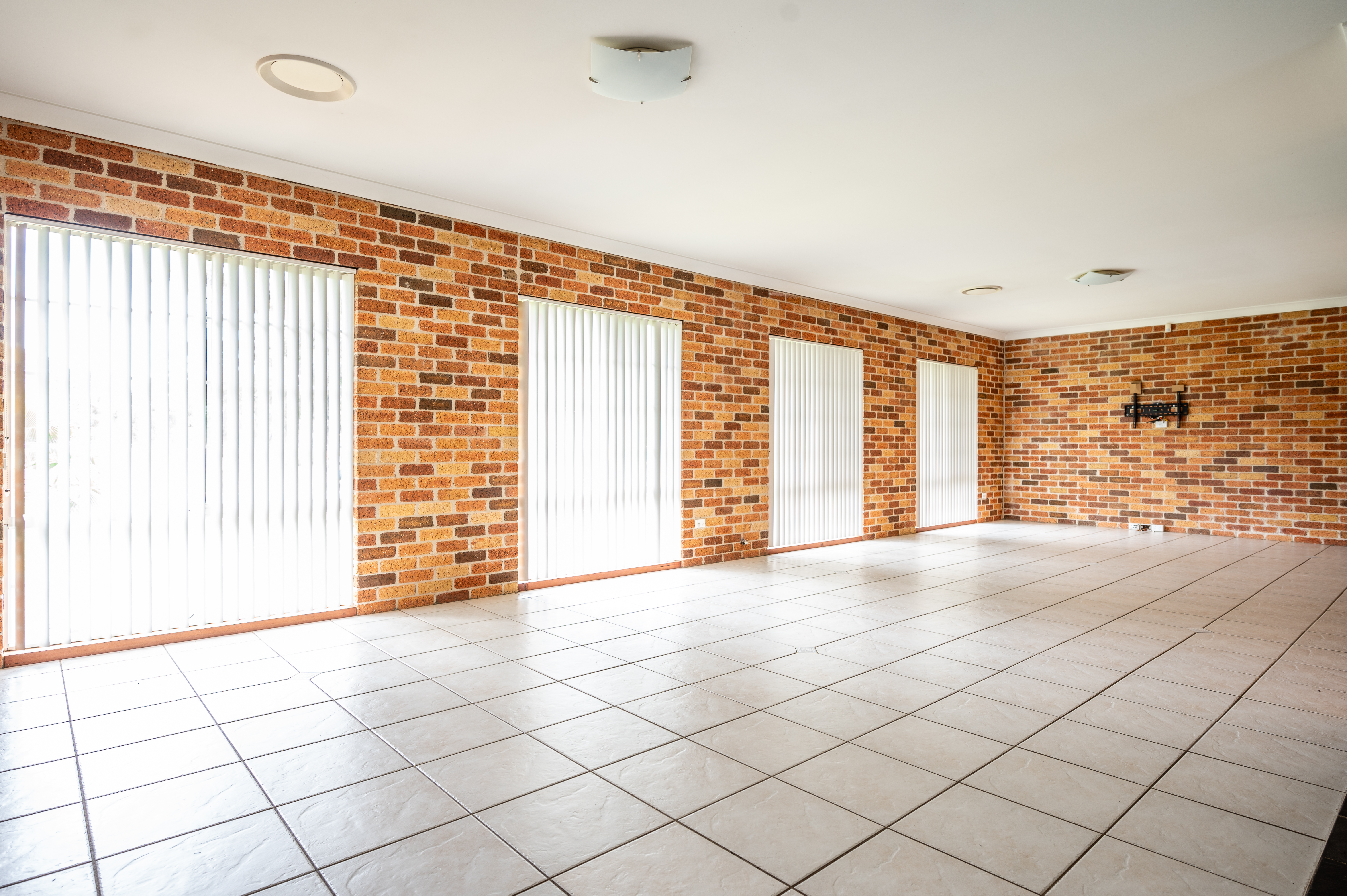 Fourth view of Homely house listing, 10 Brooks Crescent, Darlington Point NSW 2706