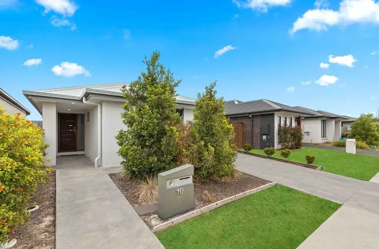 Second view of Homely house listing, 10 Sunray Avenue, Palmview QLD 4553