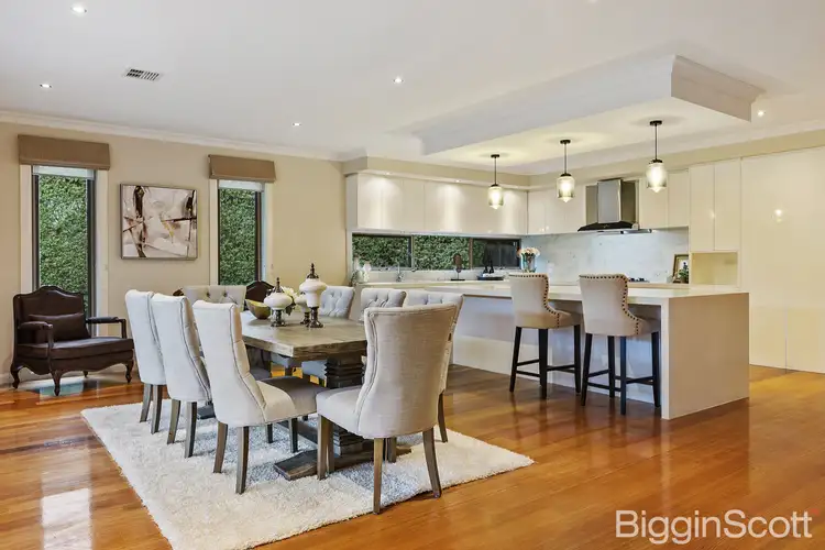 Third view of Homely house listing, 5 Neva Court, Mount Waverley VIC 3149