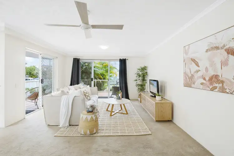 Fifth view of Homely apartment listing, 2/39-41 Sunbrite Avenue, Mermaid Beach QLD 4218