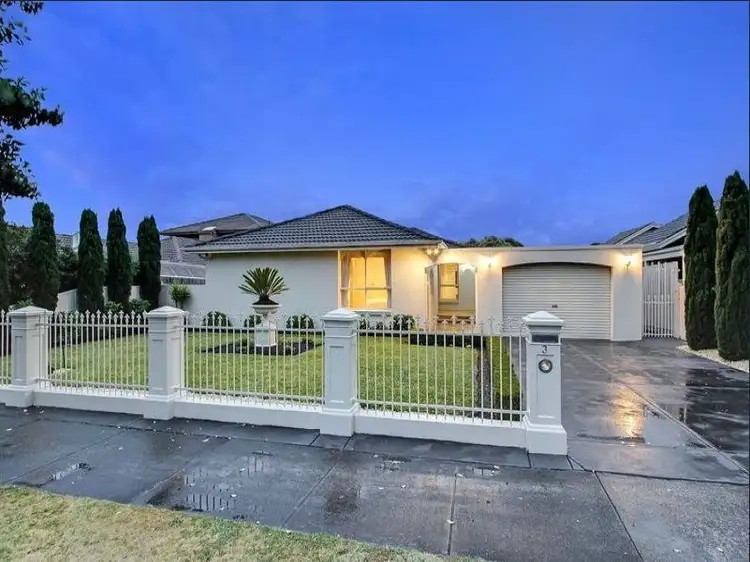 3 Fernly Court, Wheelers Hill VIC 3150