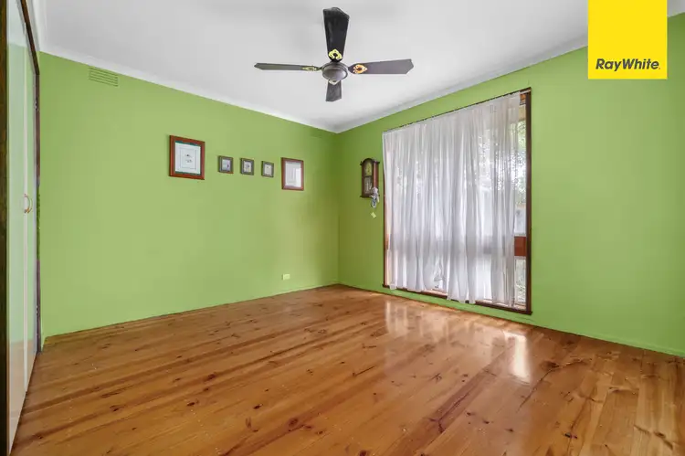 Fourth view of Homely house listing, 7 Orana Place, Melton West VIC 3337