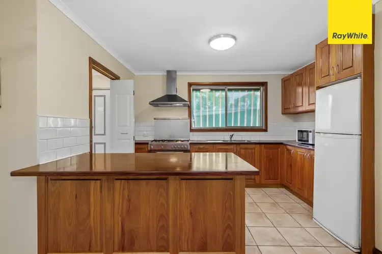 Fifth view of Homely house listing, 7 Orana Place, Melton West VIC 3337
