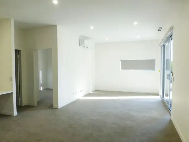 Sixth view of Homely apartment listing, 1/9 Hawksburn Road, Rivervale WA 6103
