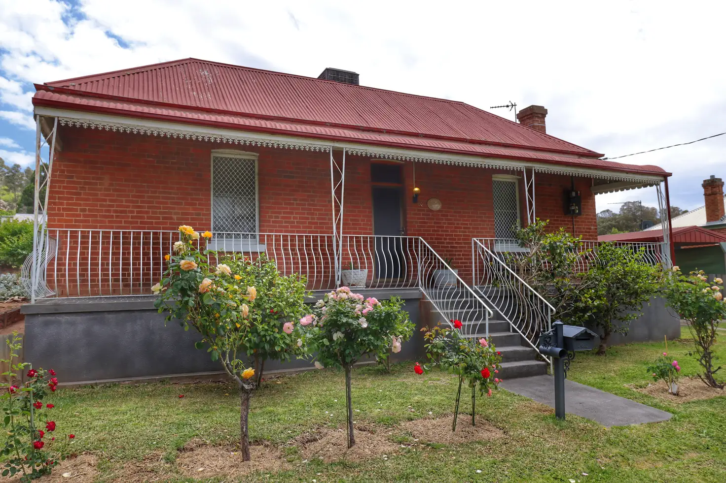 Main view of Homely house listing, 52 Lynch Street, Cowra NSW 2794