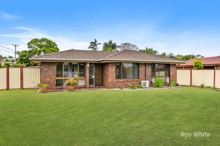 2 Kingfield Court, Regents Park QLD 4118