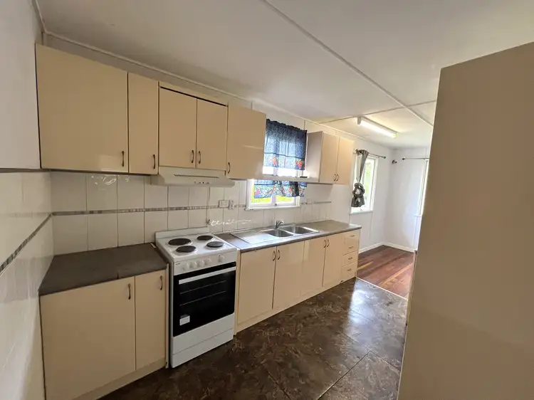 Fifth view of Homely house listing, 14 Heather Street, Silkstone QLD 4304