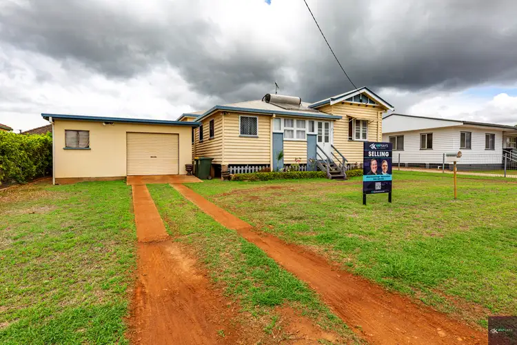 8 Hurst Street, Walkervale QLD 4670