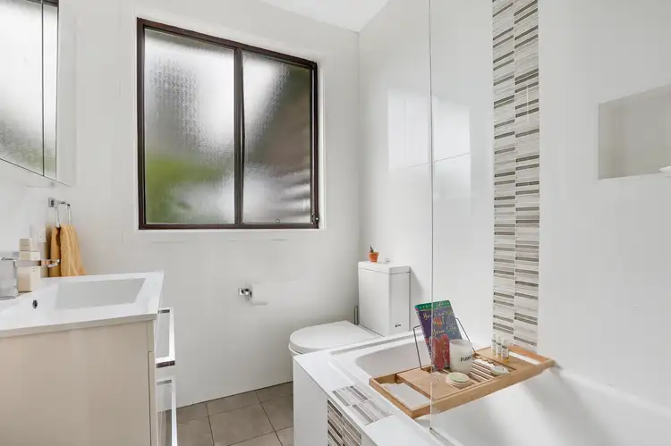 Seventh view of Homely house listing, 32 Parkside Drive, Dapto NSW 2530