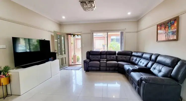 Fifth view of Homely villa listing, 11/6 Gilba Road, Pendle Hill NSW 2145