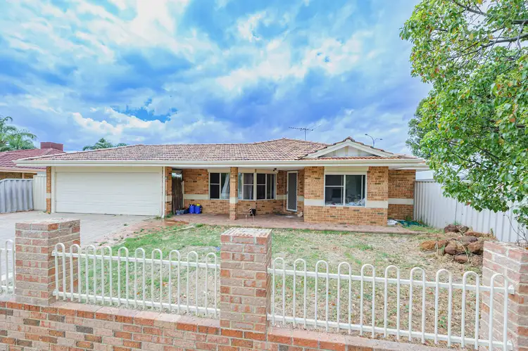 65 Riverside Lane, Seville Grove WA 6112