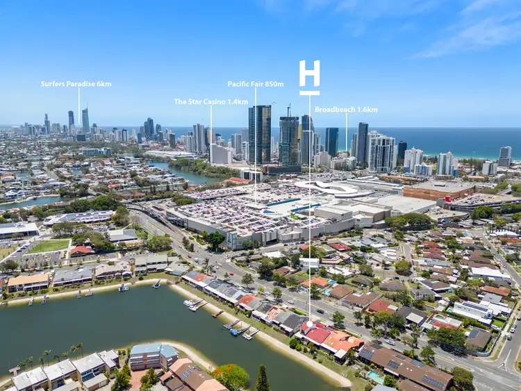 1/105 Sunshine Boulevard, Mermaid Waters QLD 4218