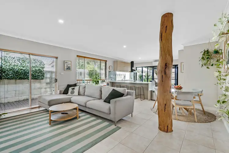 2 Julianne Street, Broadwater WA 6280