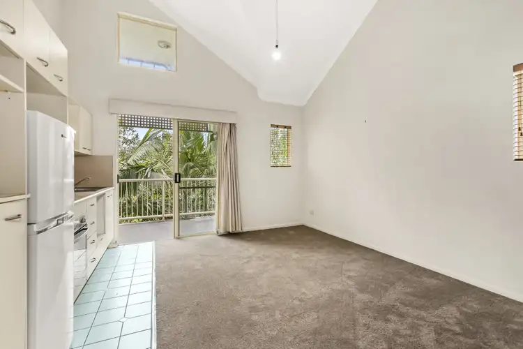 Second view of Homely apartment listing, L3/85 Deakin Street, Kangaroo Point QLD 4169