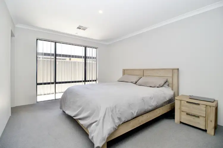 Sixth view of Homely house listing, 11 Maryland Way, Baldivis WA 6171