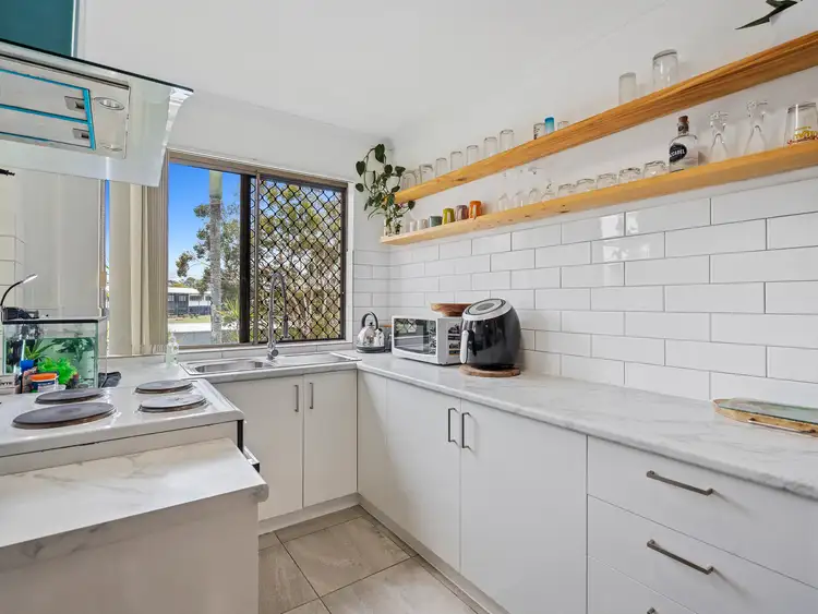 Seventh view of Homely unit listing, 5/14 Brooke Avenue, Palm Beach QLD 4221